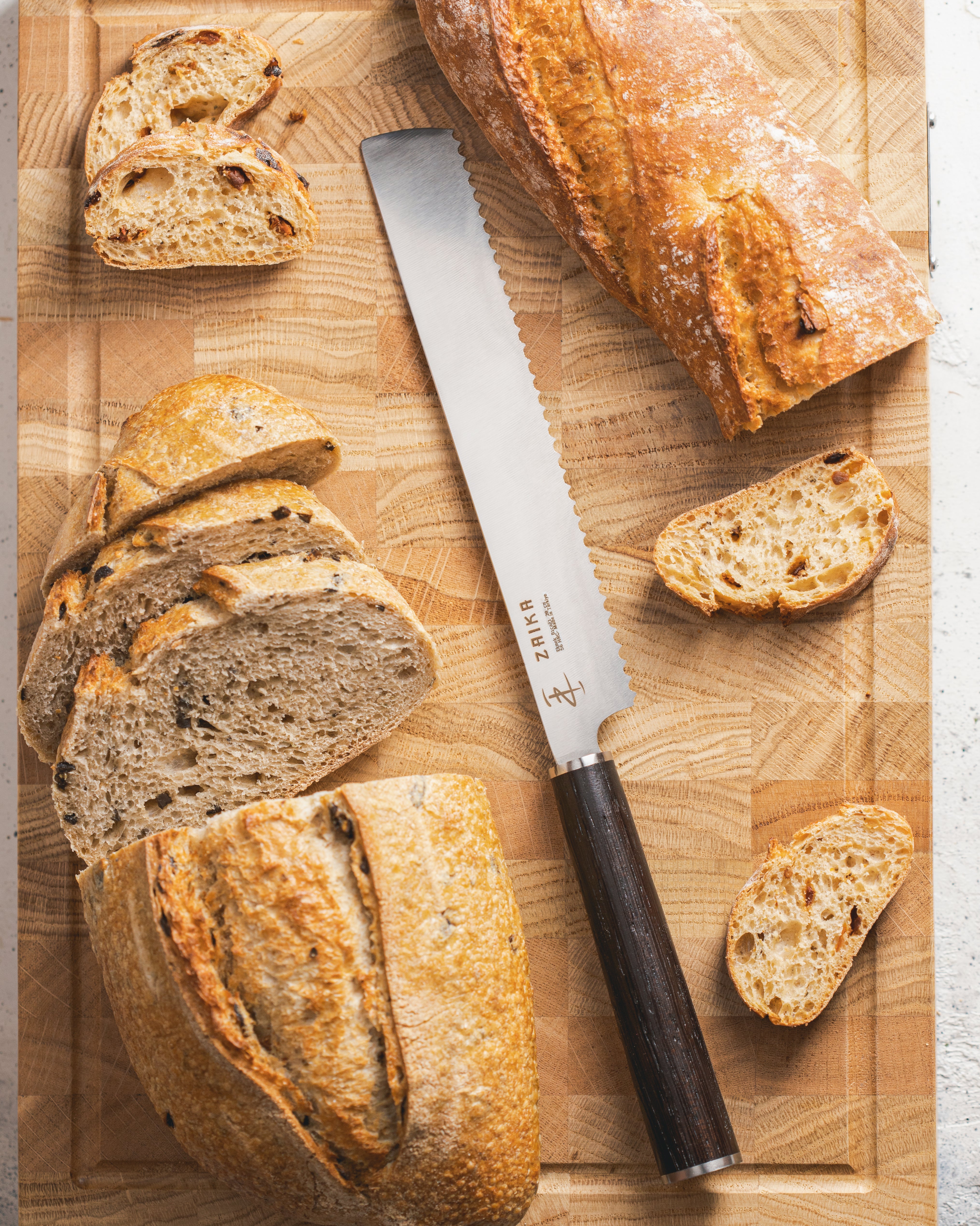 Serrated Bread Knife 8.2”/21CM